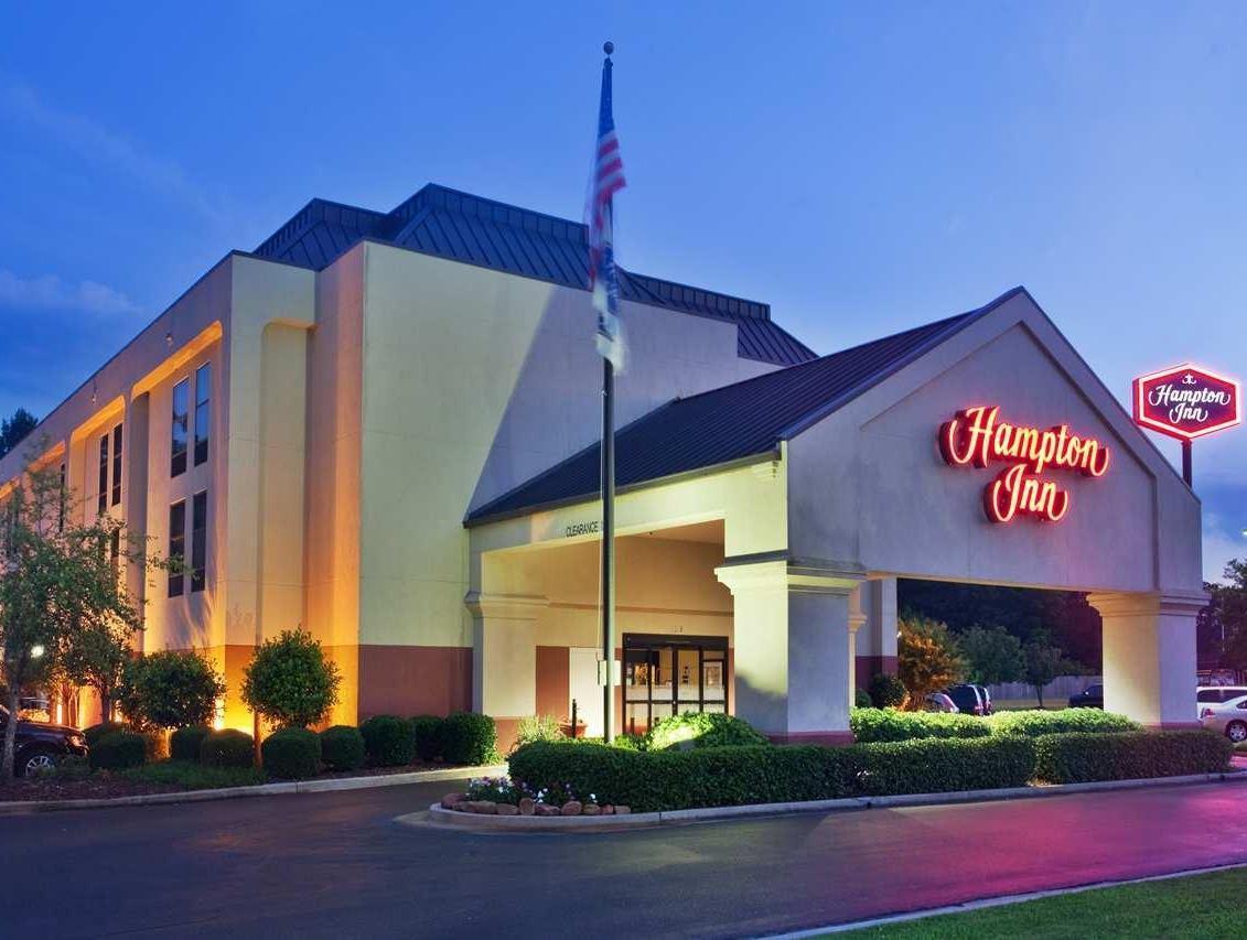 Hampton Inn Brookhaven Exterior photo
